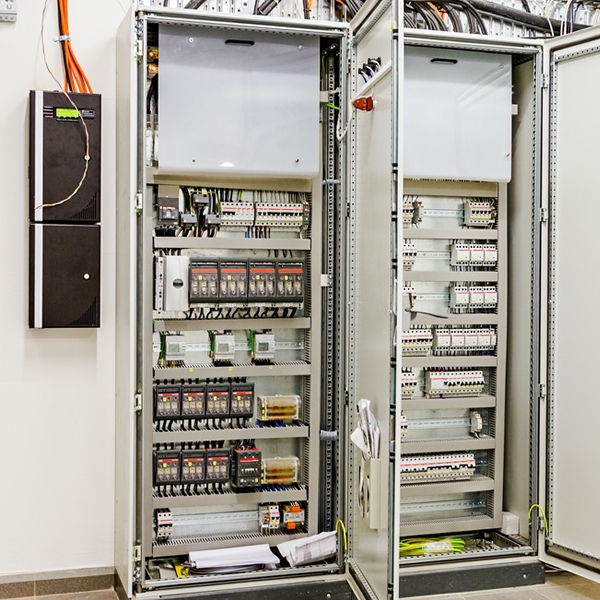 Instalaciones Eléctricas Industriales